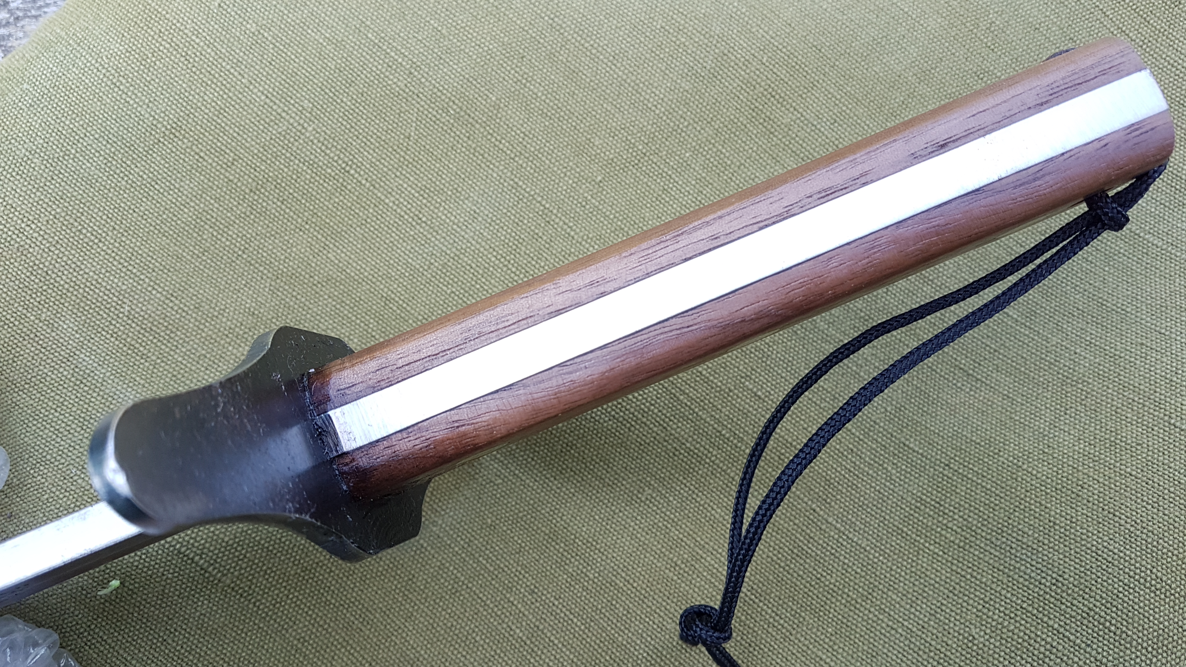 Svörd Tempsky Bowie-Messer 11", Klingenlänge 280 mm, Griff: Walnut-Holz