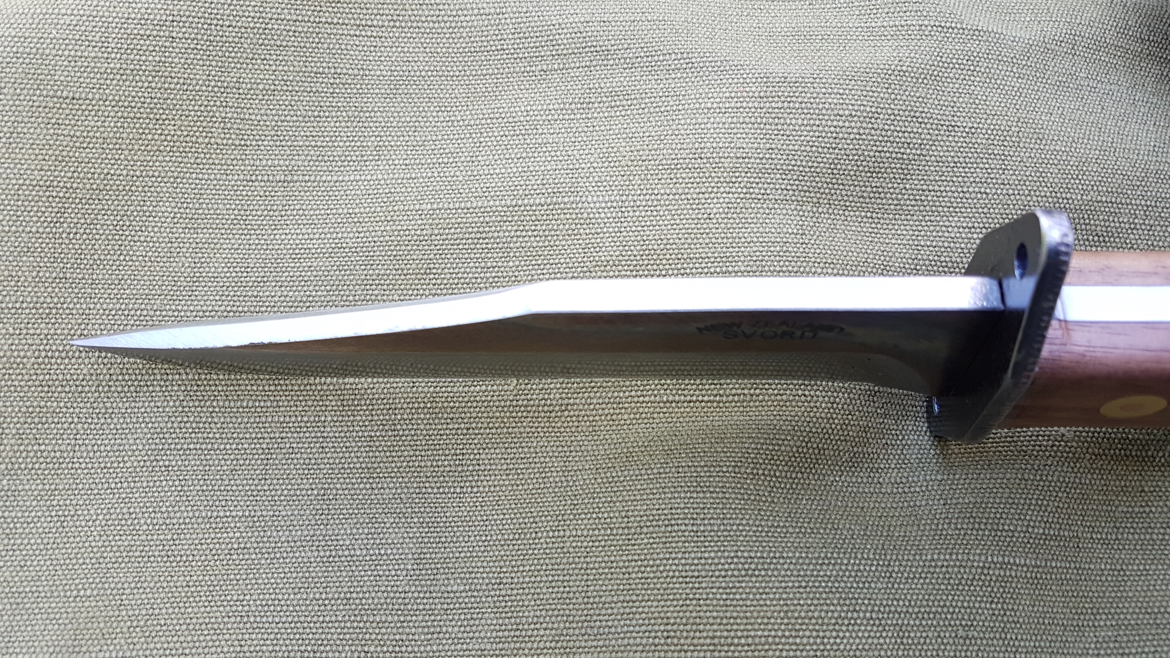 Svörd Ranger Bowie-Messer 6,5", Klingenlänge 170 mm, Afrikanisches Wenge-Holz