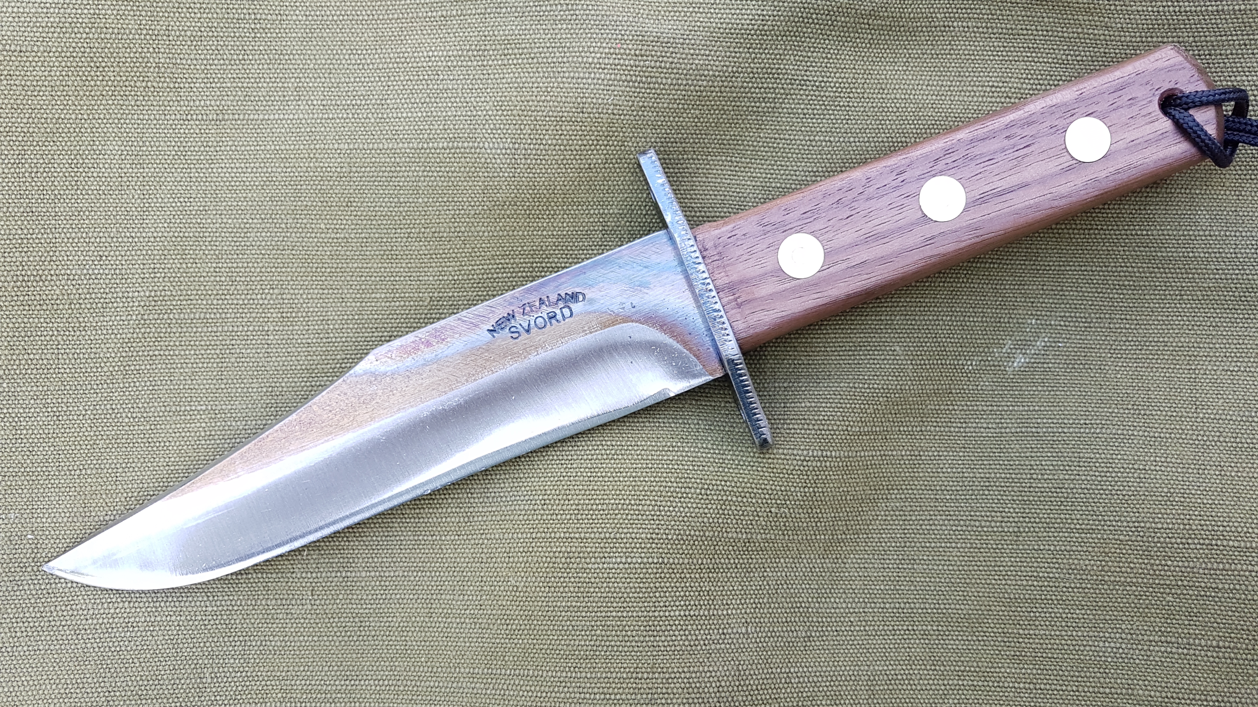 Svörd Ranger Bowie-Messer 6,5", Klingenlänge 170 mm, Afrikanisches Wenge-Holz